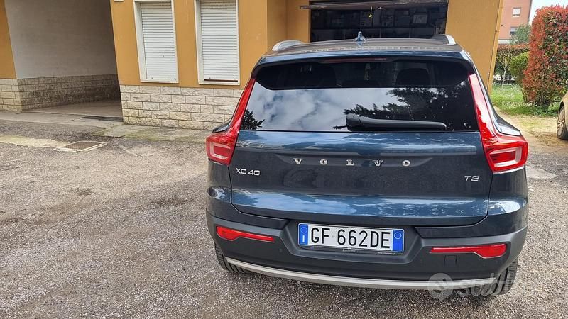 Usata Volvo XC40 2021 Blu SUV