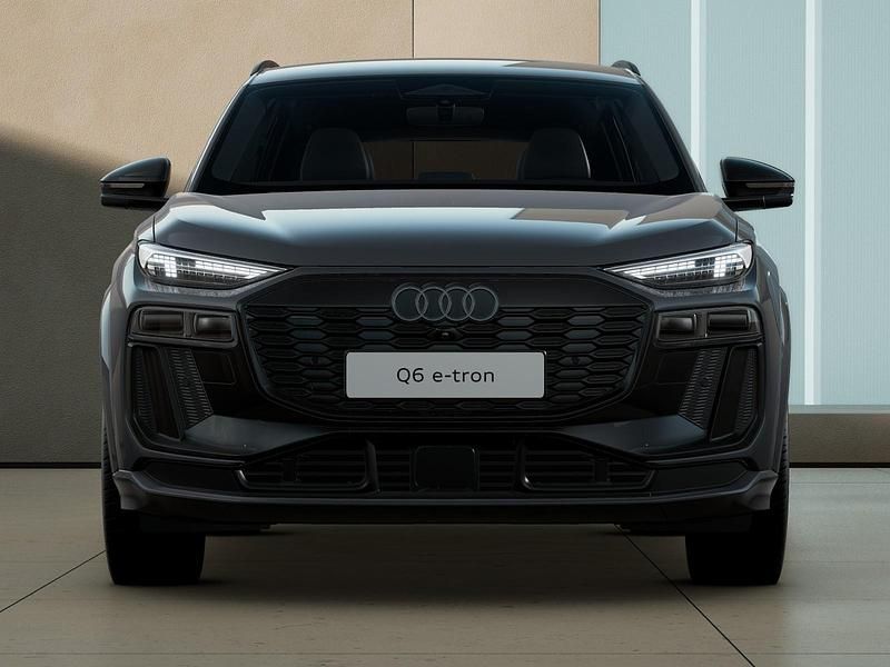 Nuova Audi Q6 e-tron Design 284 kW (387 CV) 2026 Grigio magnete SUV