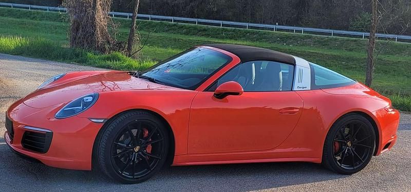 Usata Porsche 991 286 CV (210 kW) 2016 Arancione Coupé