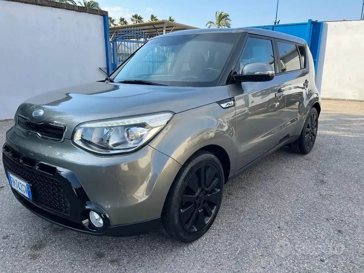 Usata Kia Soul 136 CV (100 kW) 2017 Grigio SUV