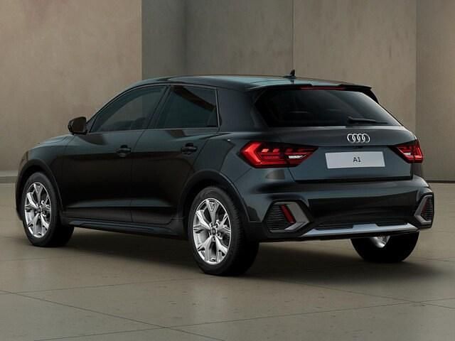 Usata Audi A1 Sportback 110 CV (80 kW) 2025 Argento Utilitaria