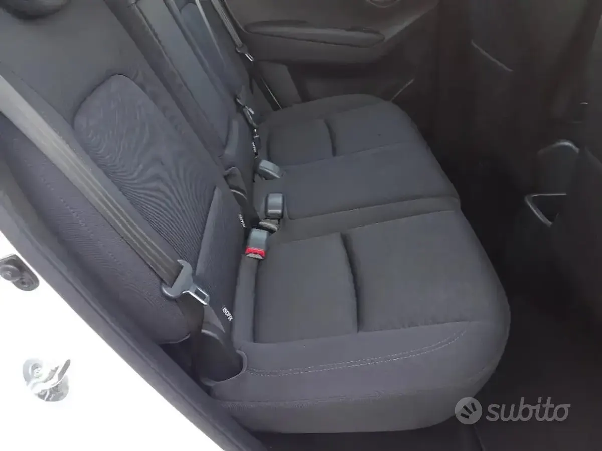 Usata Hyundai ix20 Xpossible 90 CV (66 kW) 2015 Bianco Utilitaria