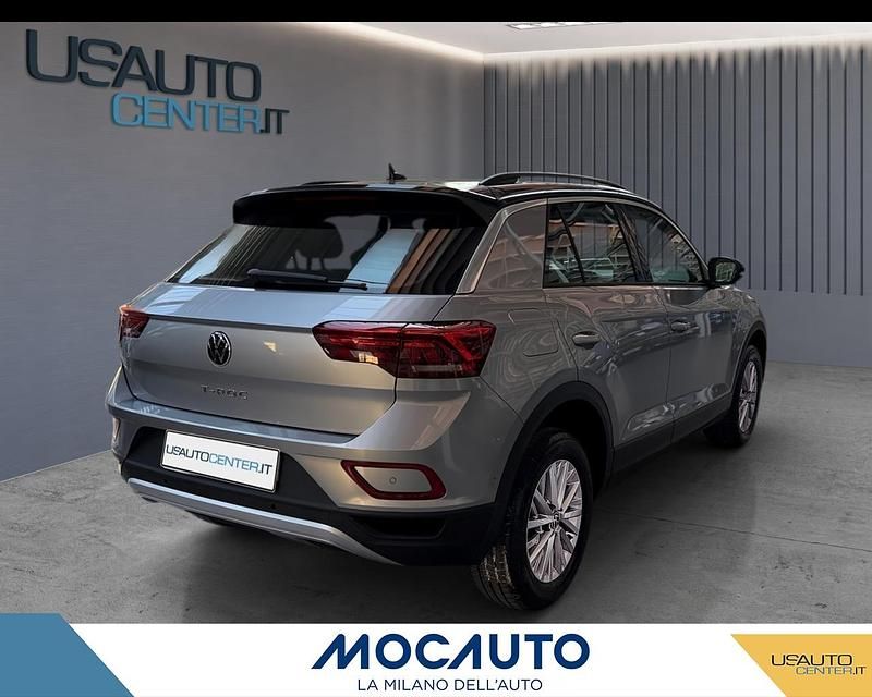 Usata VW T-Roc Life 150 CV (110 kW) 2023 Grigio antracite SUV