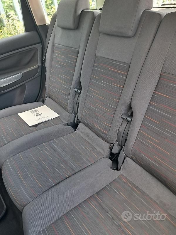 Usata Ford C-MAX 109 CV (80 kW) 2007 Grigio Monovolume