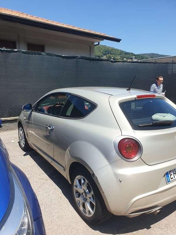 Usata Alfa Romeo MiTo Super 95 CV (69 kW) 2015 Utilitaria