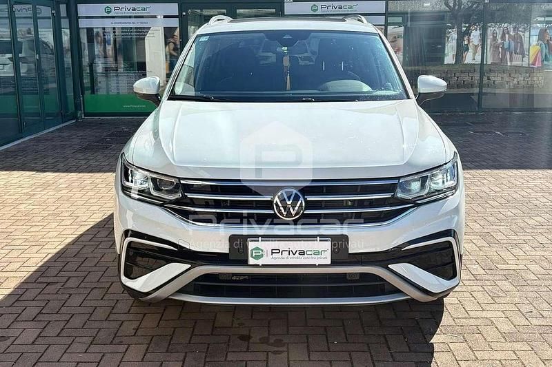 Usata VW Tiguan Allspace Elegance 150 CV (110 kW) 2022 Bianco SUV