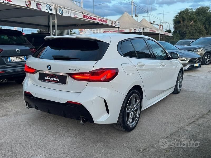 Usata BMW 120 Performance 190 CV (139 kW) 2022 Bianco Utilitaria