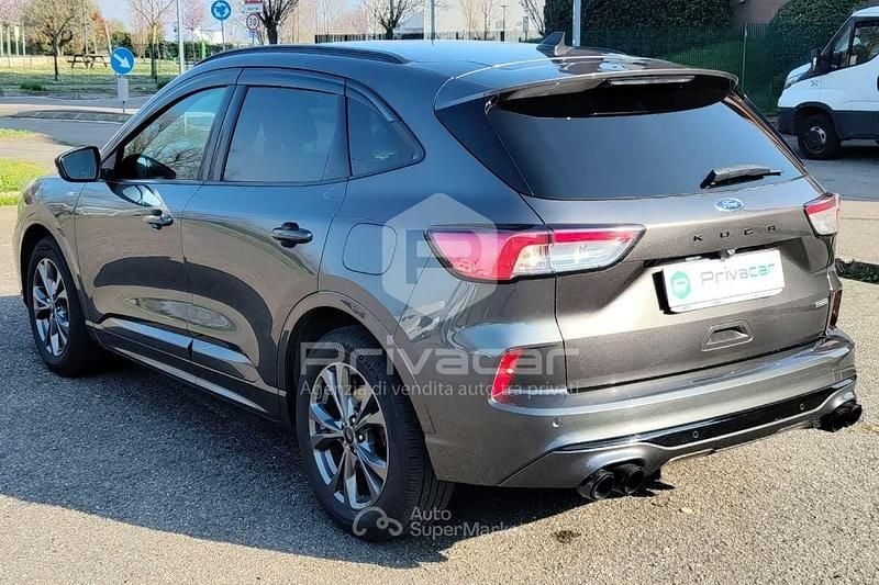 Usata Ford Kuga ST-Line X 190 CV (139 kW) 2021 Grigio SUV