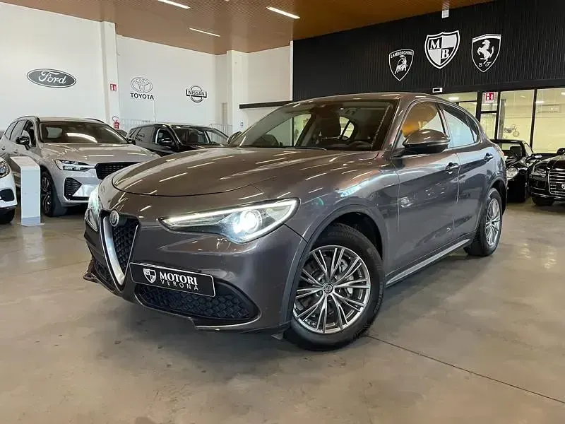 Usata Alfa Romeo Stelvio Business 160 CV (117 kW) 2019 SUV