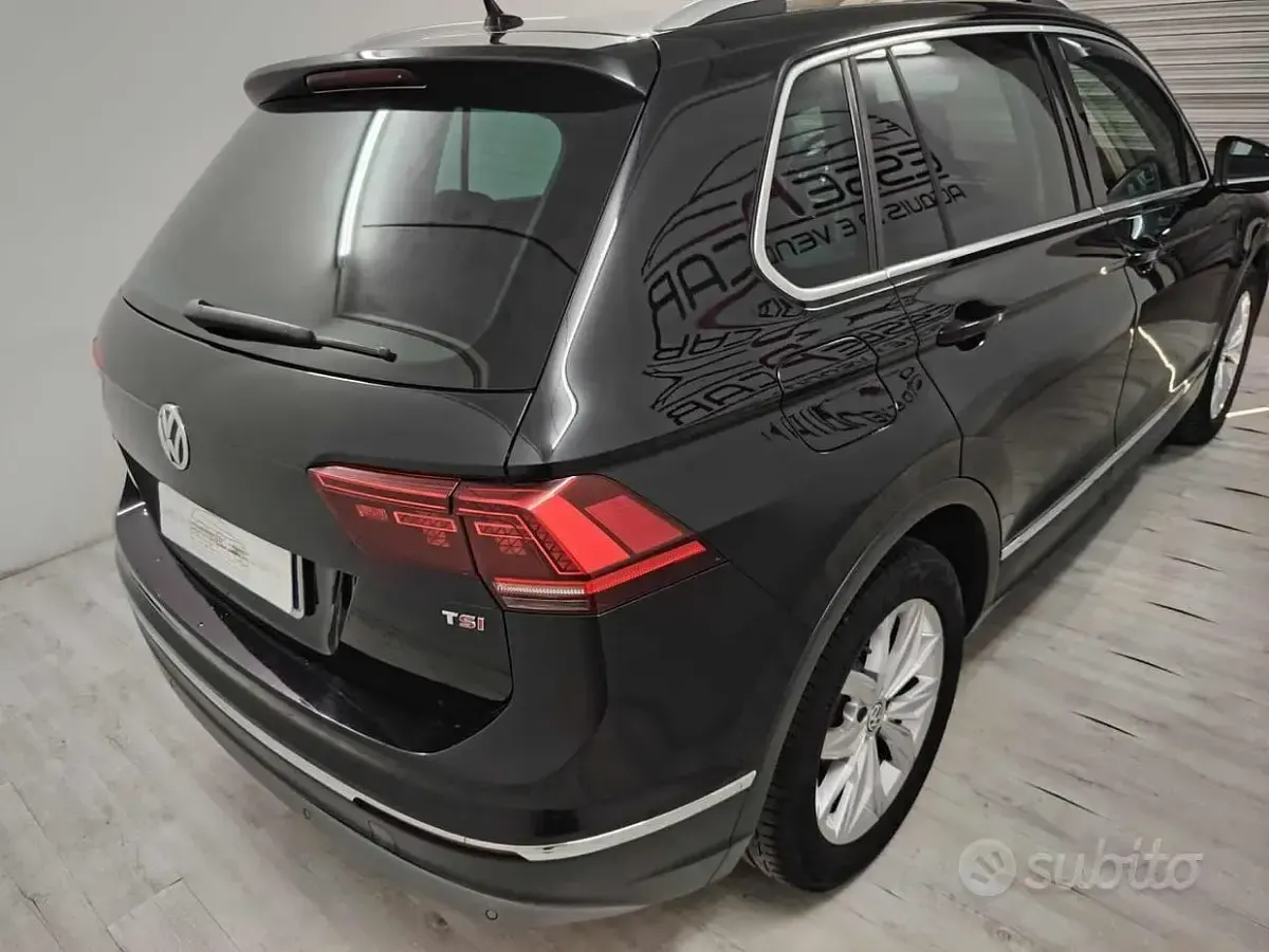 Usata VW Tiguan Executive 150 CV (110 kW) 2017 Nero SUV