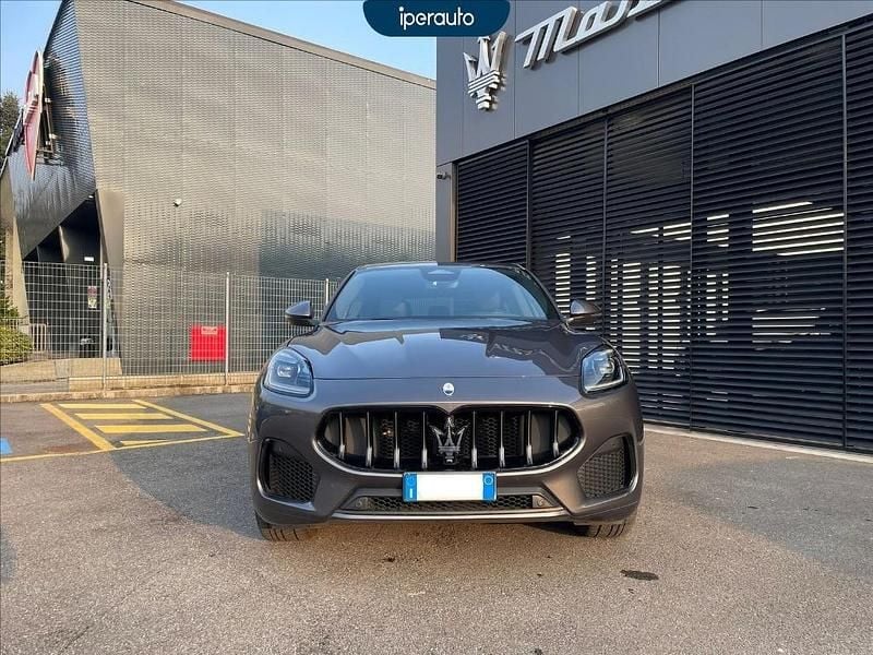Usata Maserati Grecale GT 250 CV (183 kW) 2023 Grigio metallizzato SUV
