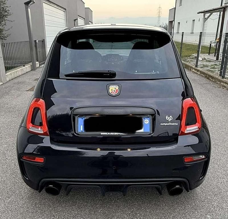 Usata Abarth 695 Competizione 179 CV (131 kW) 2023 Utilitaria