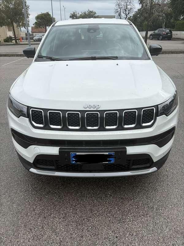 Usata Jeep Compass Altitude 131 CV (96 kW) 2024 SUV