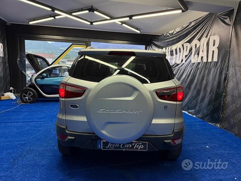Usata Ford Ecosport Titanium 90 CV (66 kW) 2015 Grigio SUV