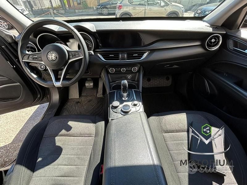 Usata Alfa Romeo Stelvio Executive 180 CV (132 kW) 2018 Grigio SUV