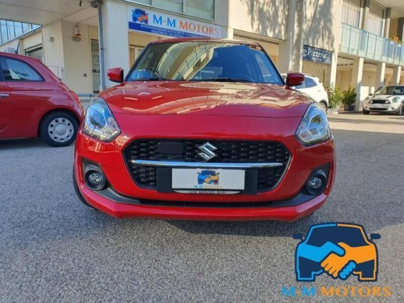 Usata Suzuki Swift 83 CV (61 kW) 2020 Rosso Utilitaria
