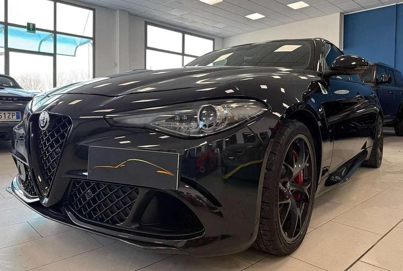 Usata Alfa Romeo Giulia Quadrifoglio 510 CV (375 kW) 2021 Nero Berlina