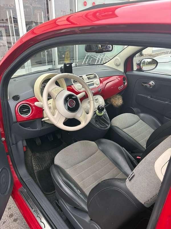 Begagnad Fiat 500C Lounge 101 HK (74 kW) 2012 Röd Cab
