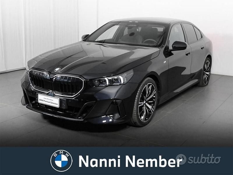 Usata BMW 520 M Sport 197 CV (144 kW) 2025 Nero Berlina