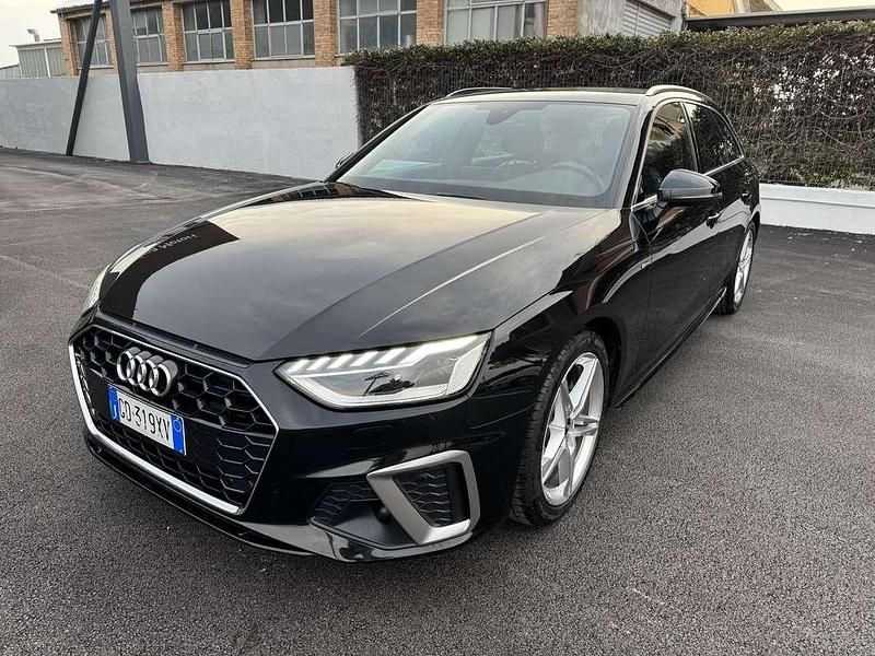 Usata 2021 Audi A4 S-Line Station wagon | 23.500 € (Super prezzo) - Immagine 1/4