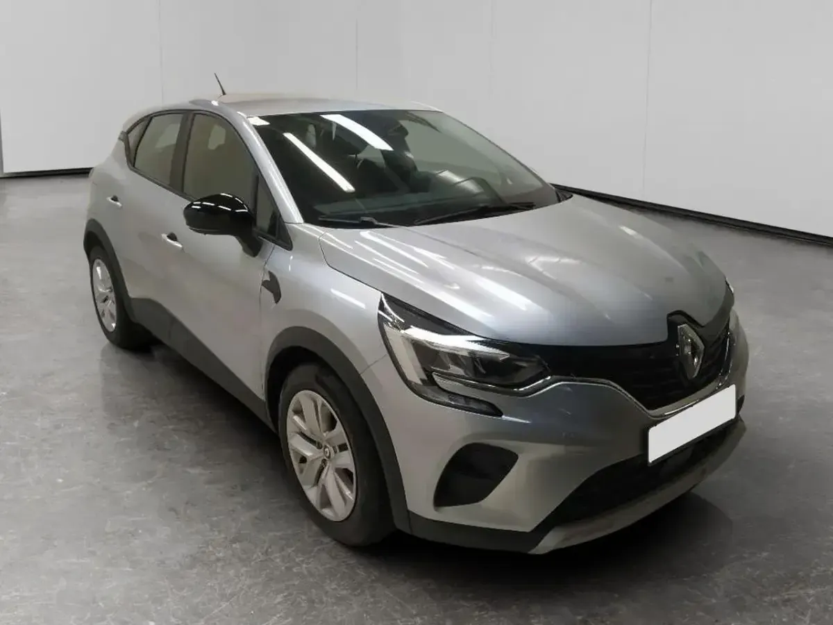 Usata Renault Captur Zen 143 CV (105 kW) 2021 Argento SUV