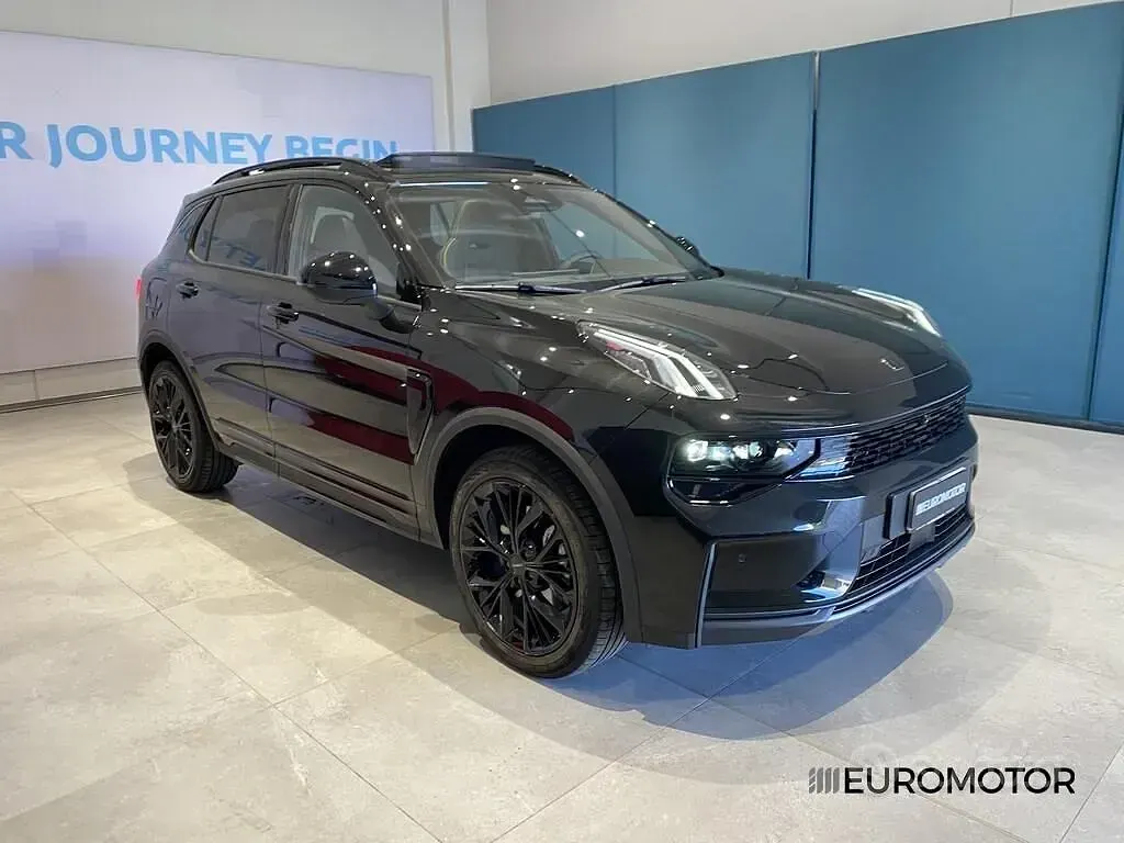 Usata Lynk & Co 01 280 CV (205 kW) 2025 Nero SUV