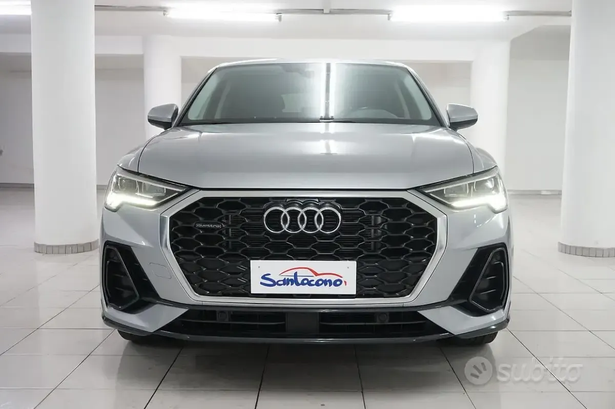 Usata Audi Q3 Business Plus 150 CV (110 kW) 2022 Grigio SUV