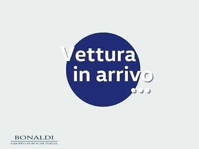 Usata VW Caravelle Comfortline 150 CV (110 kW) 2023 Bianco candy Monovolume