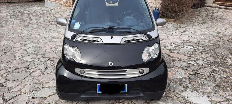 Venduto Smart ForTwo Cabrio fortwo 70. - auto usate in vendita