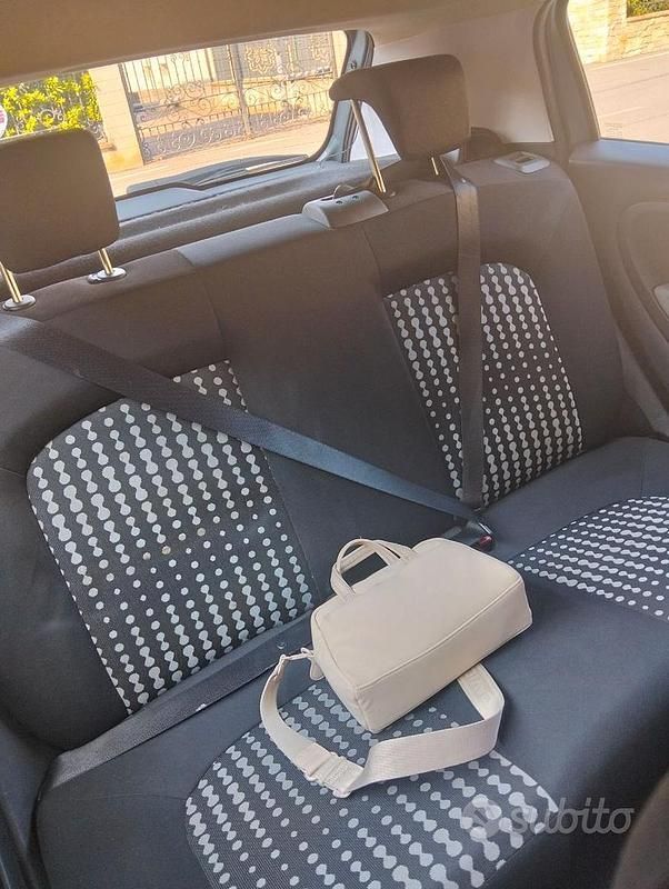 Usata Fiat Grande Punto 2006 Utilitaria