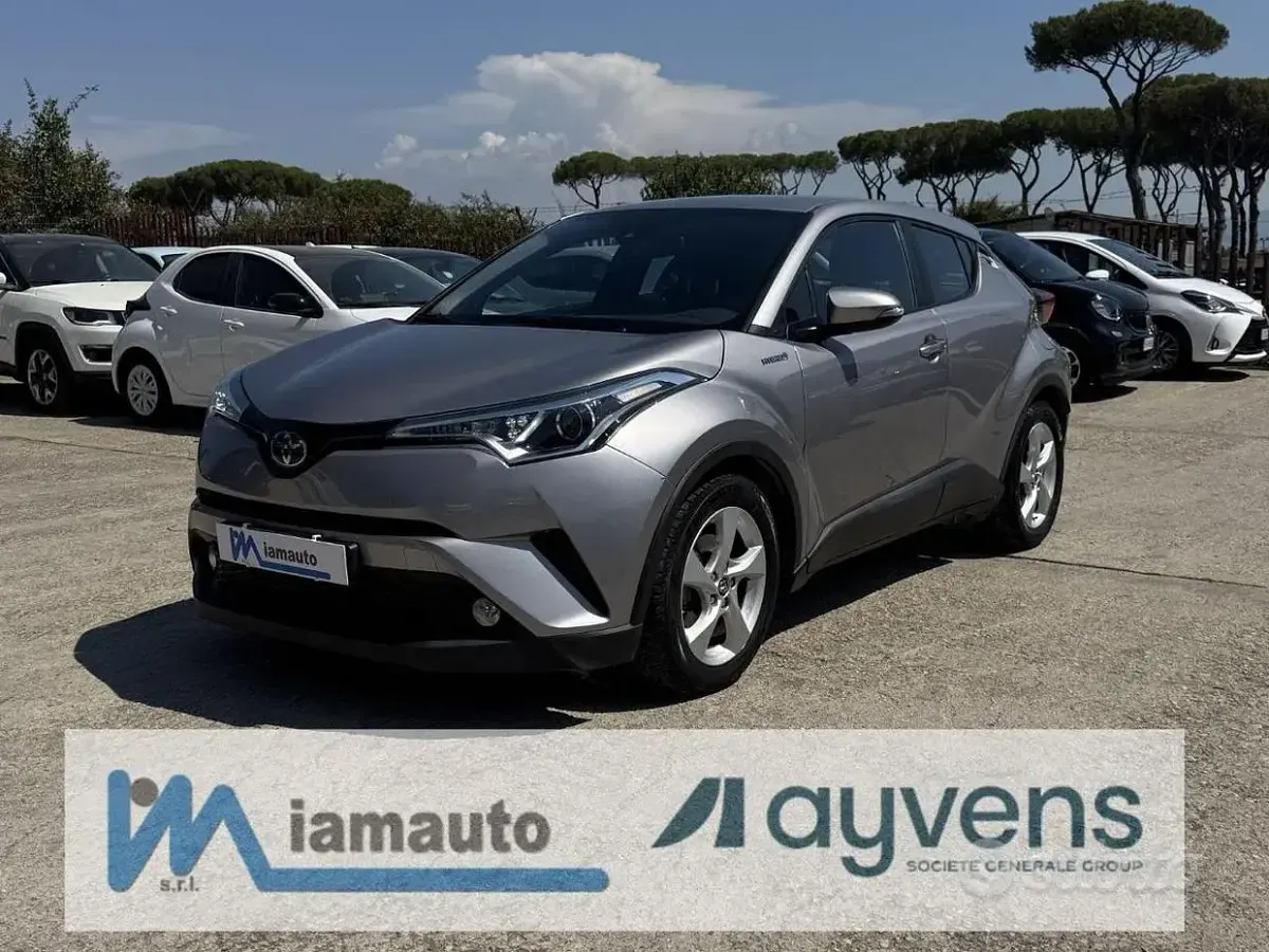 Usata Toyota C-HR Lounge 122 CV (89 kW) 2018 SUV