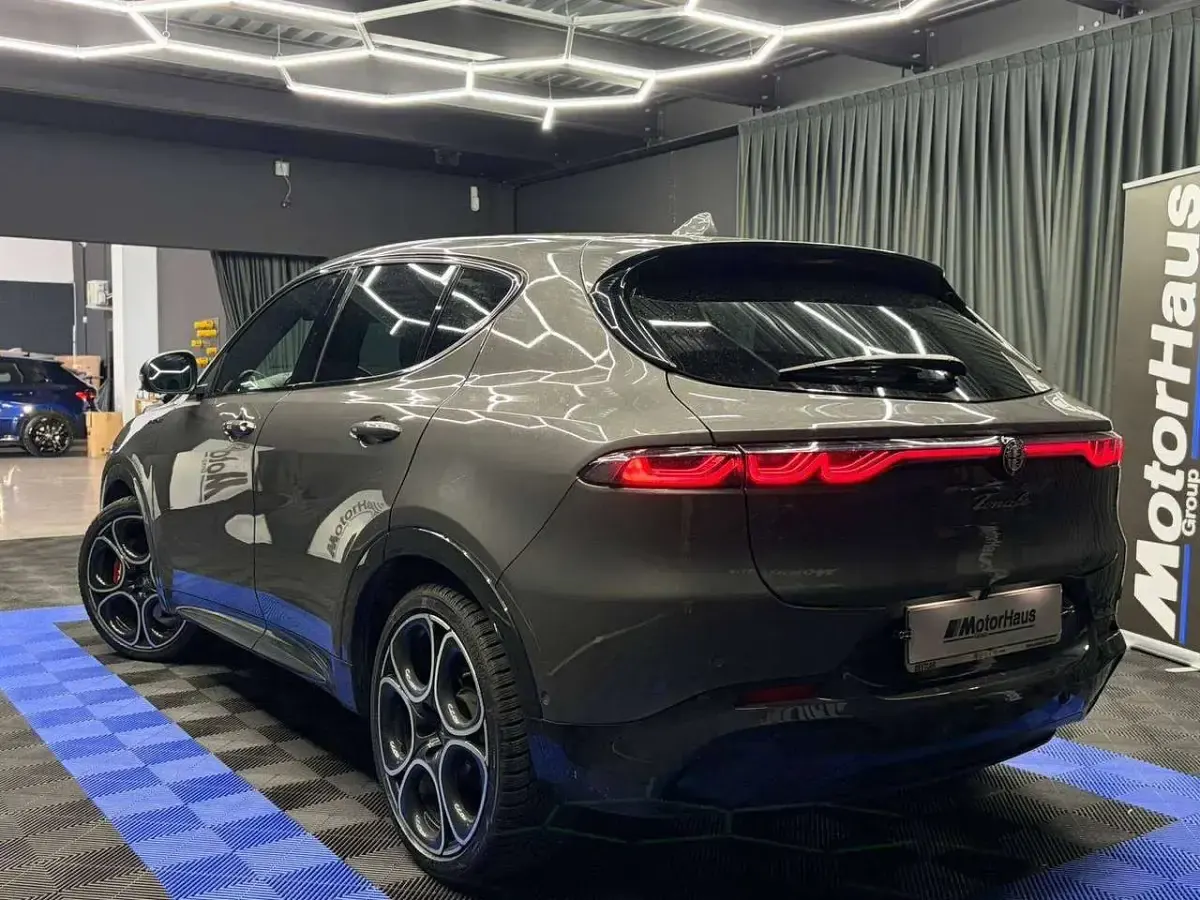 Usata Alfa Romeo Tonale Edizione Speciale 160 CV (117 kW) 2023 Grigio SUV