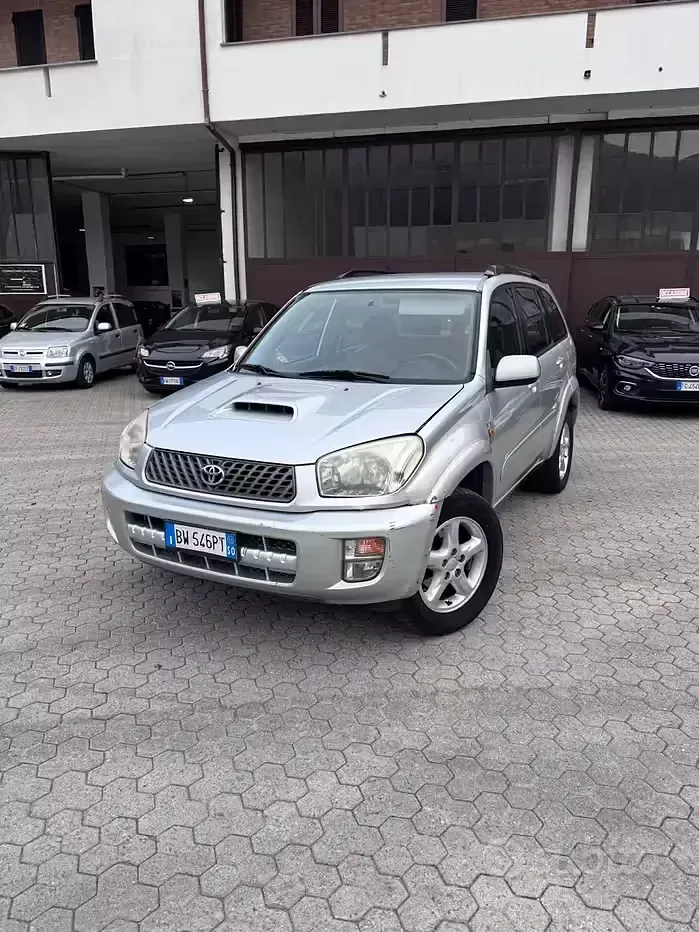Usata Toyota RAV4 Sol 116 CV (85 kW) 2003 SUV