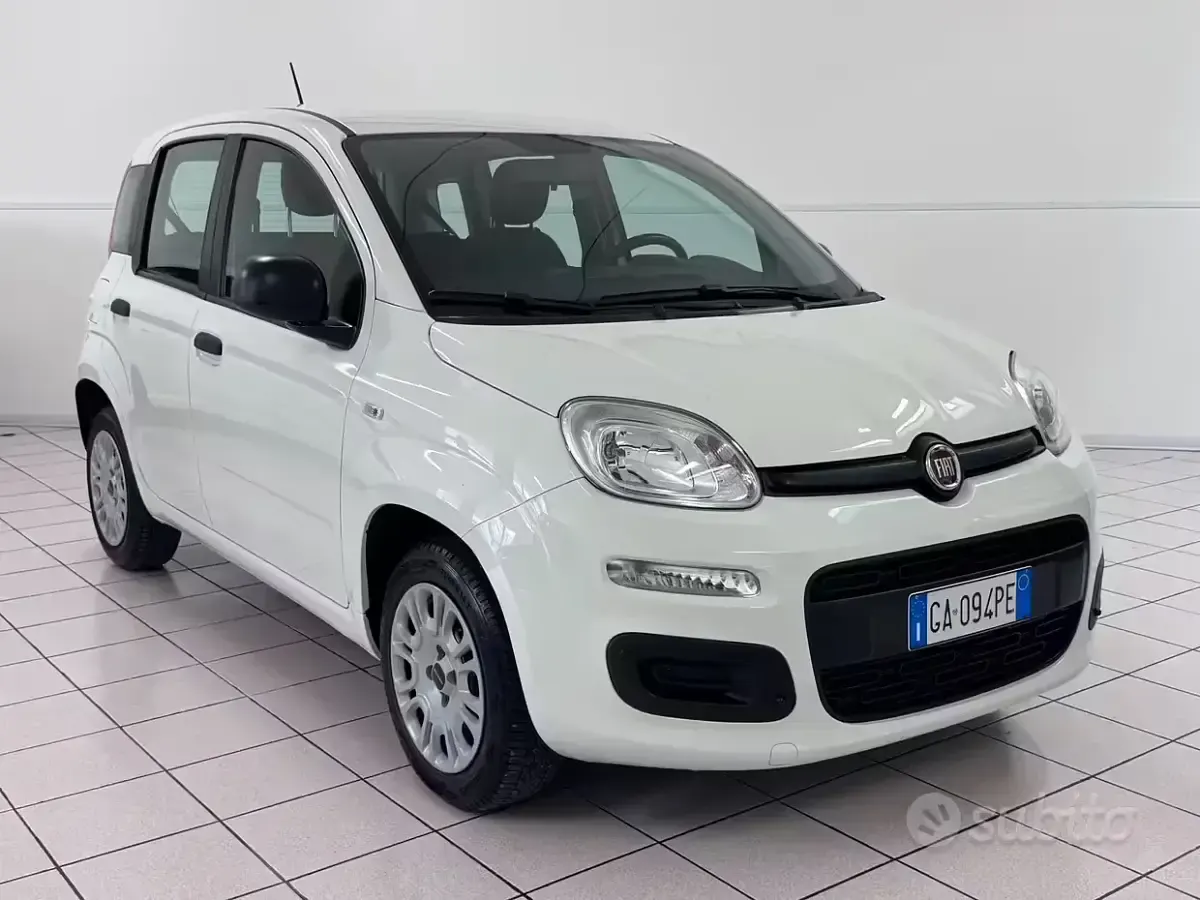 Usata Fiat Panda Easy 69 CV (50 kW) 2020 Bianco Utilitaria
