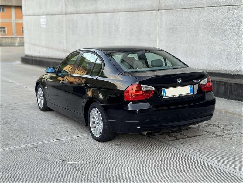 Usata BMW 320 163 CV (119 kW) 2006 Nero Berlina