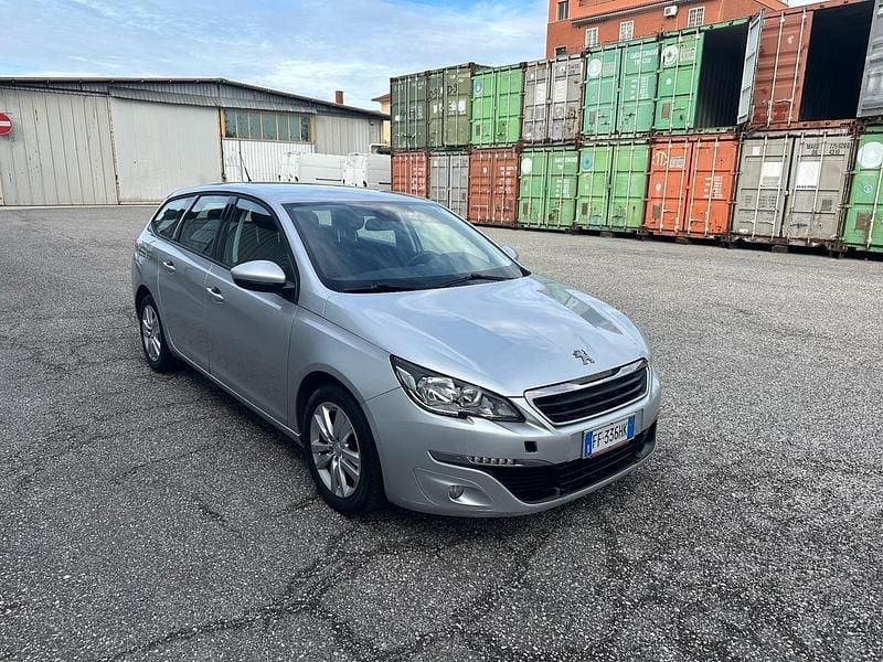 Usata Peugeot 308 Business-Line 120 CV (88 kW) 2017 Argento Station wagon
