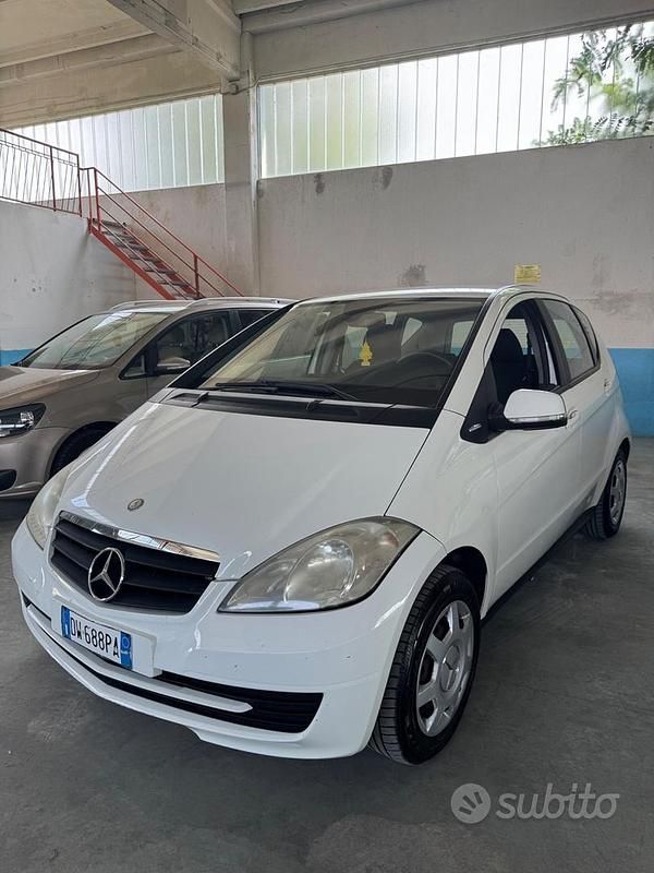 Usata Mercedes A150 Avantgarde 95 CV (69 kW) 2009 Bianco Berlina