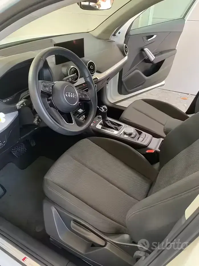 Usata Audi Q2 150 CV (110 kW) 2023 Bianco SUV