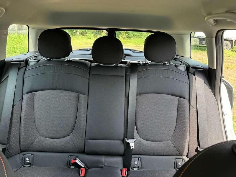 Usata Mini One Clubman 102 CV (75 kW) 2019 Beige Station wagon