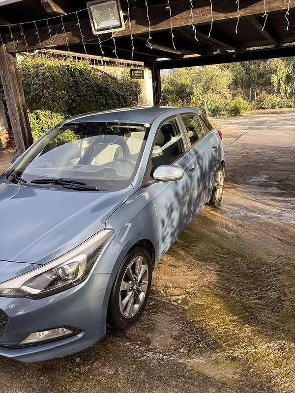 Usata Hyundai i20 Classic 75 CV (55 kW) 2015 Utilitaria