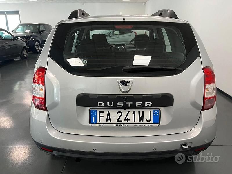 Usata Dacia Duster Ambiance 110 CV (80 kW) 2015 Grigio SUV