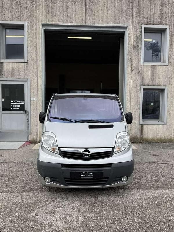 Usata Opel Vivaro 114 CV (83 kW) 2011 Other Monovolume