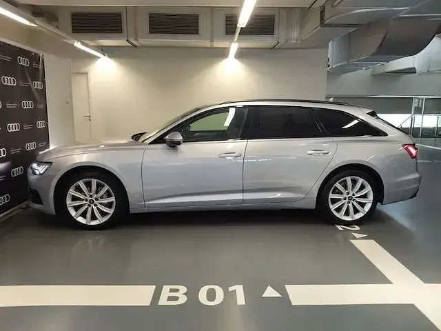 Usata Audi A6 Sport 204 CV (150 kW) 2022 Grigio Station wagon