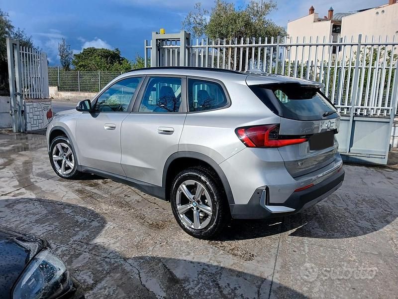 Usata BMW X1 149 CV (109 kW) 2023 Grigio SUV