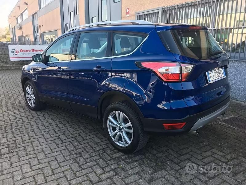 Usado Ford Kuga 150 CV (110 kW) 2017 SUV
