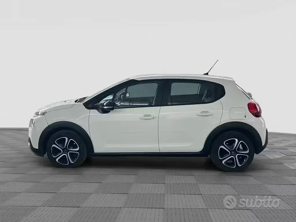 Usata Citroën C3 Feel 83 CV (61 kW) 2019 Polar white Utilitaria