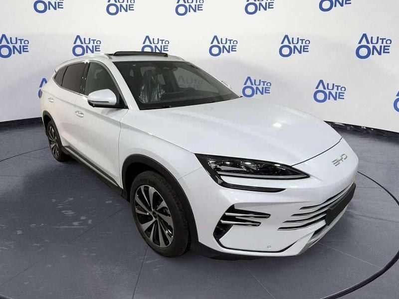 Bianco Nuova 2025 BYD Seal U Boost SUV | 32.600 € (Ottimo prezzo) - Immagine 1/3