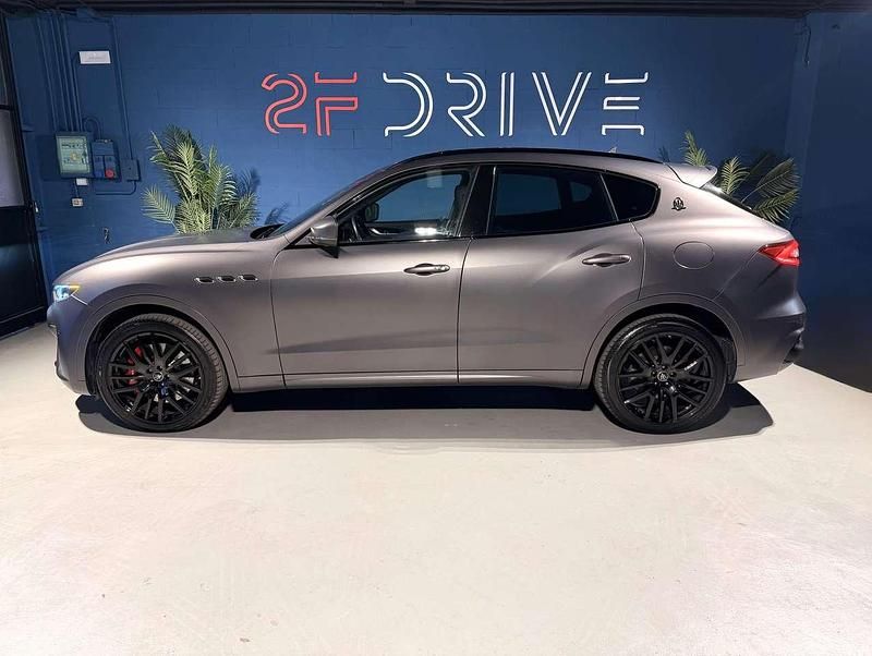 Usata Maserati Levante 275 CV (202 kW) 2019 Grigio maratea opaco SUV