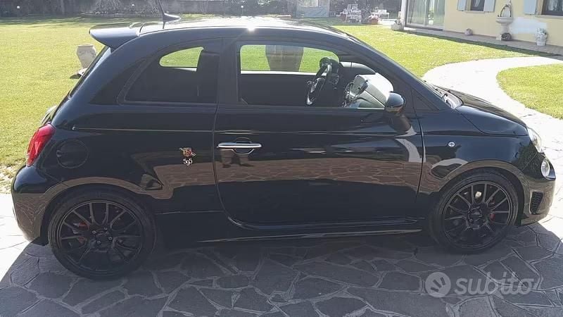 Usata Abarth 595 Pista 160 CV (117 kW) 2017 Nero Berlina
