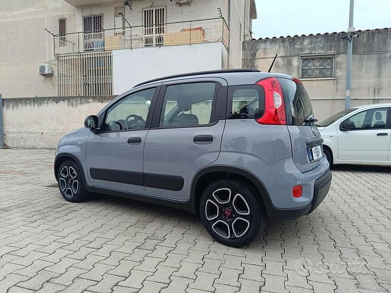 Usata Fiat Panda City Life 70 CV (51 kW) 2022 Grigio Utilitaria